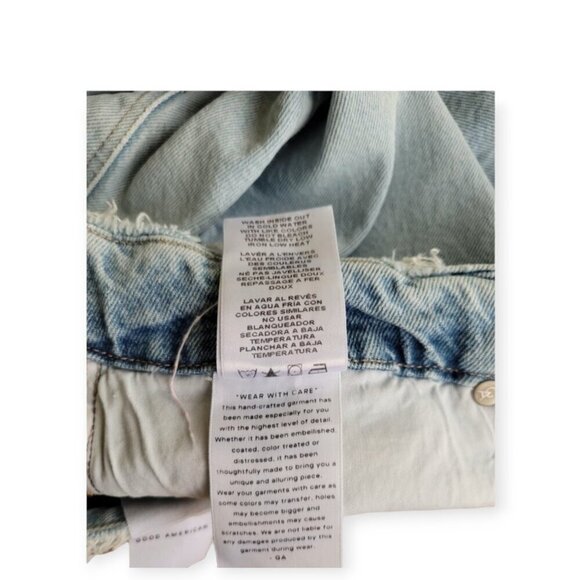 Good American Good Heritage Lightwash Crop Jeans Size 15 - Picture 7 of 13